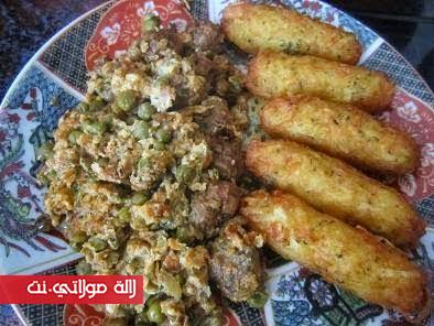 طاجين ساهل بالكفتة والجلبانة والبيض اكثر من رائع